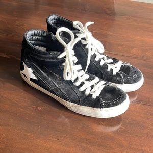 Golden goose “slides” size 9 NEW AND AUTHENTIC